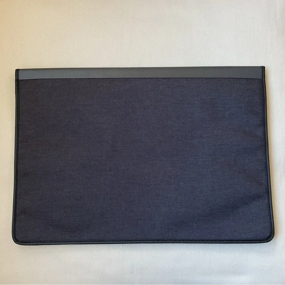 ASUS Black Laptop Sleeve for Men
